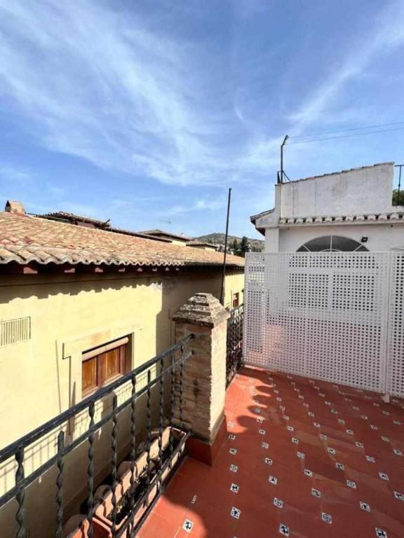 Hostal Viena Plaza Nueva Granada Eksteriør billede